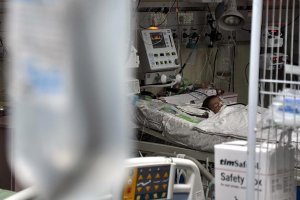Gazze'de yakıt krizi nedeniyle hastanelerde hizmet duracak