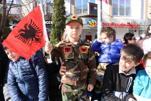 Başkent Priştine'de Kosova'nın bağımsızlığının 11. yıl dönümü kutlamaları