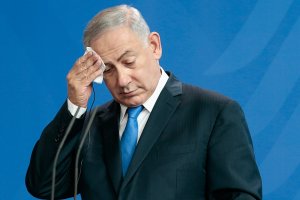 Netanyahu'yu zor günler bekliyor