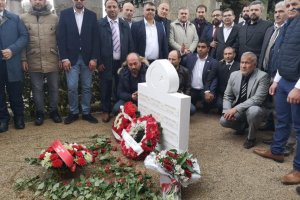 UID Fransa’da 10 kahramanımızın mezarını ziyaret etti