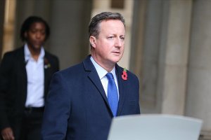 İngiliz hükümeti eski Başbakan Cameron'a soruşturma  açıldı 