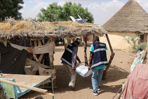 TİKA, Sudan'daki Eritreli mültecilere 20 ton gıda yardımını yaptı