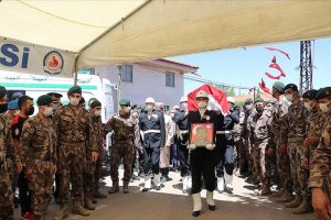 Şehit özel harekat polisi Kabalay'ın naaşı Denizli'de toprağa verildi