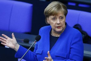 Başbakan Angela Merkel Paris İklim Anlaşmasının 21. yüzyılın ortasına kadar uygulanmasını istedi