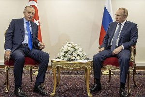 Putin, tahıl krizindeki arabuluculuğundan dolayı Cumhurbaşkanı Erdoğan'a teşekkür etti