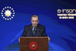 Cumhurbaşkanı Erdoğan Yaz stajları için ödediğimiz rakamı 2023 asgari ücreti seviyesini yükseltiyor