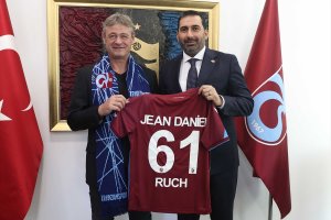 Büyükelçi Jean Daniel Ruch, Trabzonspor Kulübünü ziyaret etti