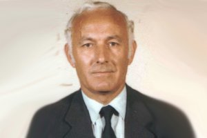 Emekli Öğretmen Hüseyin Mahmutoğlu vefat etti