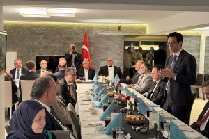 Türkiye Cumhuruyeti Köln Başkonsolosu resmi konutunda iftar verdi